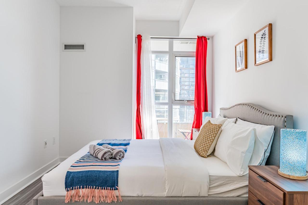 Leckie Luxurious Suites Toronto Exterior foto