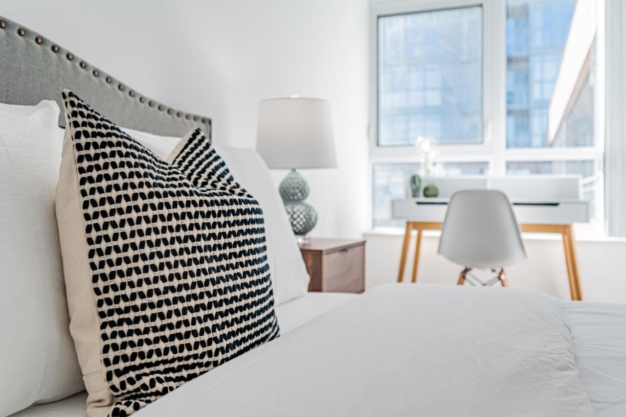Leckie Luxurious Suites Toronto Exterior foto